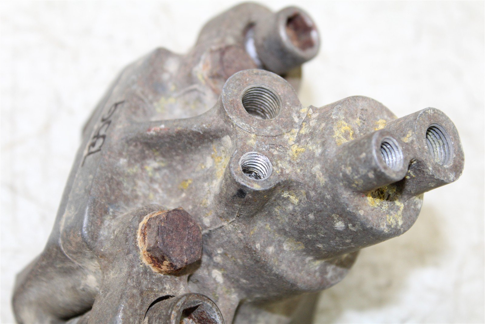 2004 Polaris Sportsman 500 Rear Brake Caliper 735G