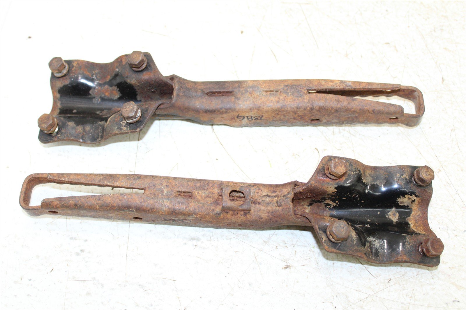 1984 Honda Fourtrax TRX 200 Foot Pegs Rests Set Left Right 738G