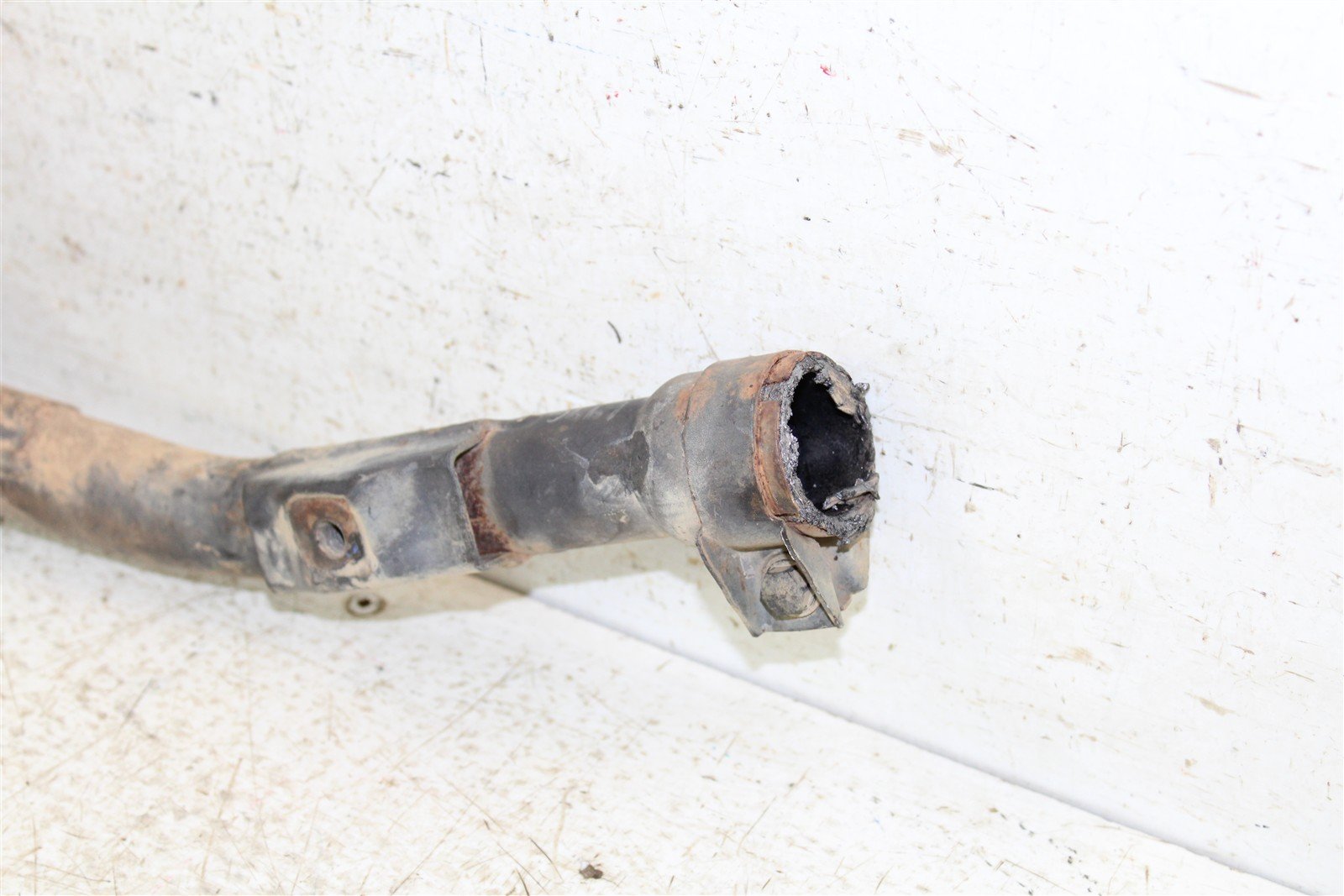 2008 Yamaha TTR 230 Exhaust Silencer Muffler 699G