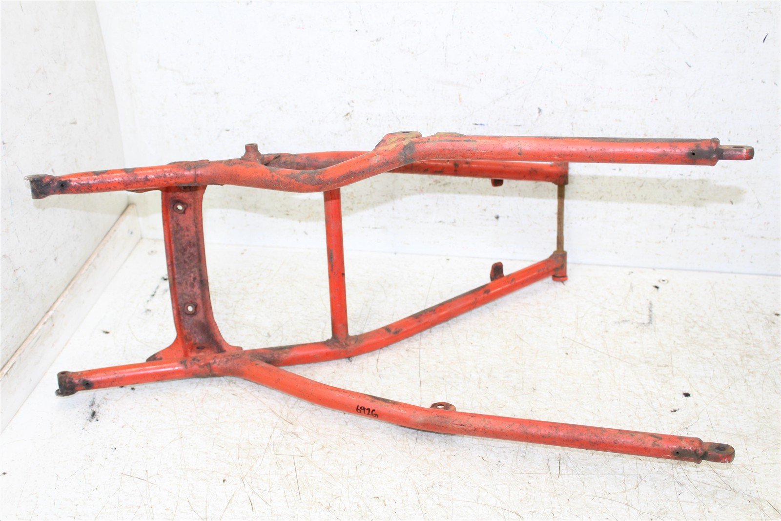 1986 Honda CR 250R Sub frame Subframe 682G