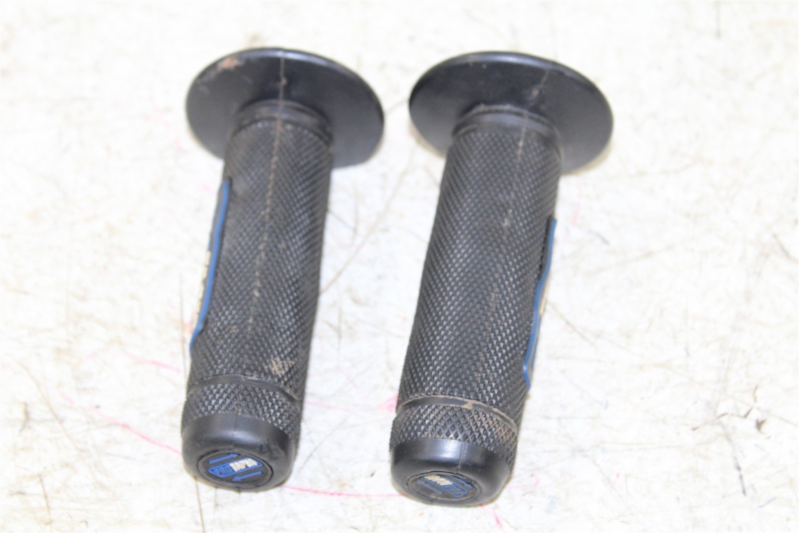 Universal ATV Handlebar Lock On Grips 681G