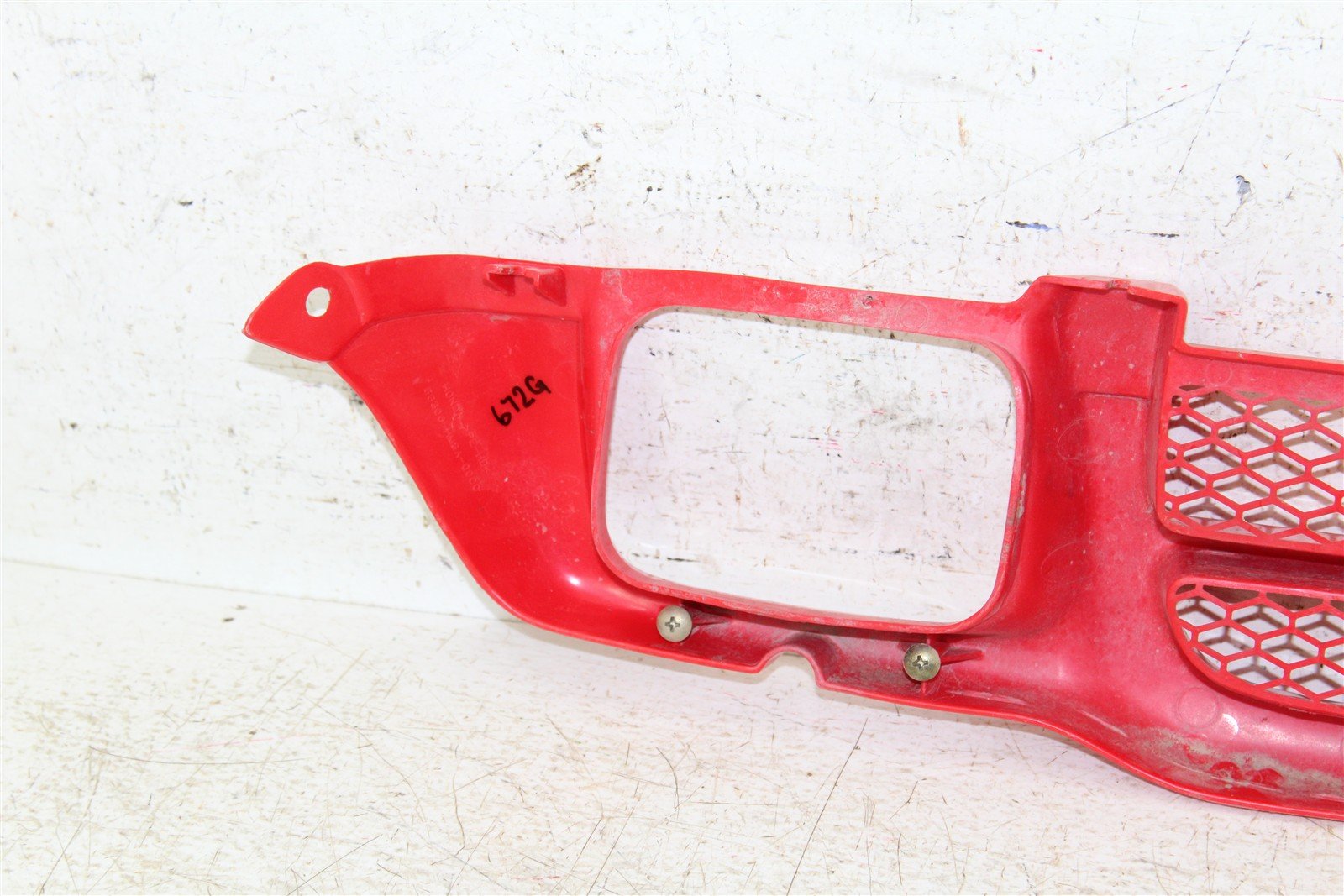 2002 Honda Recon 250 ES Front Headlight Grille Plastic 672G