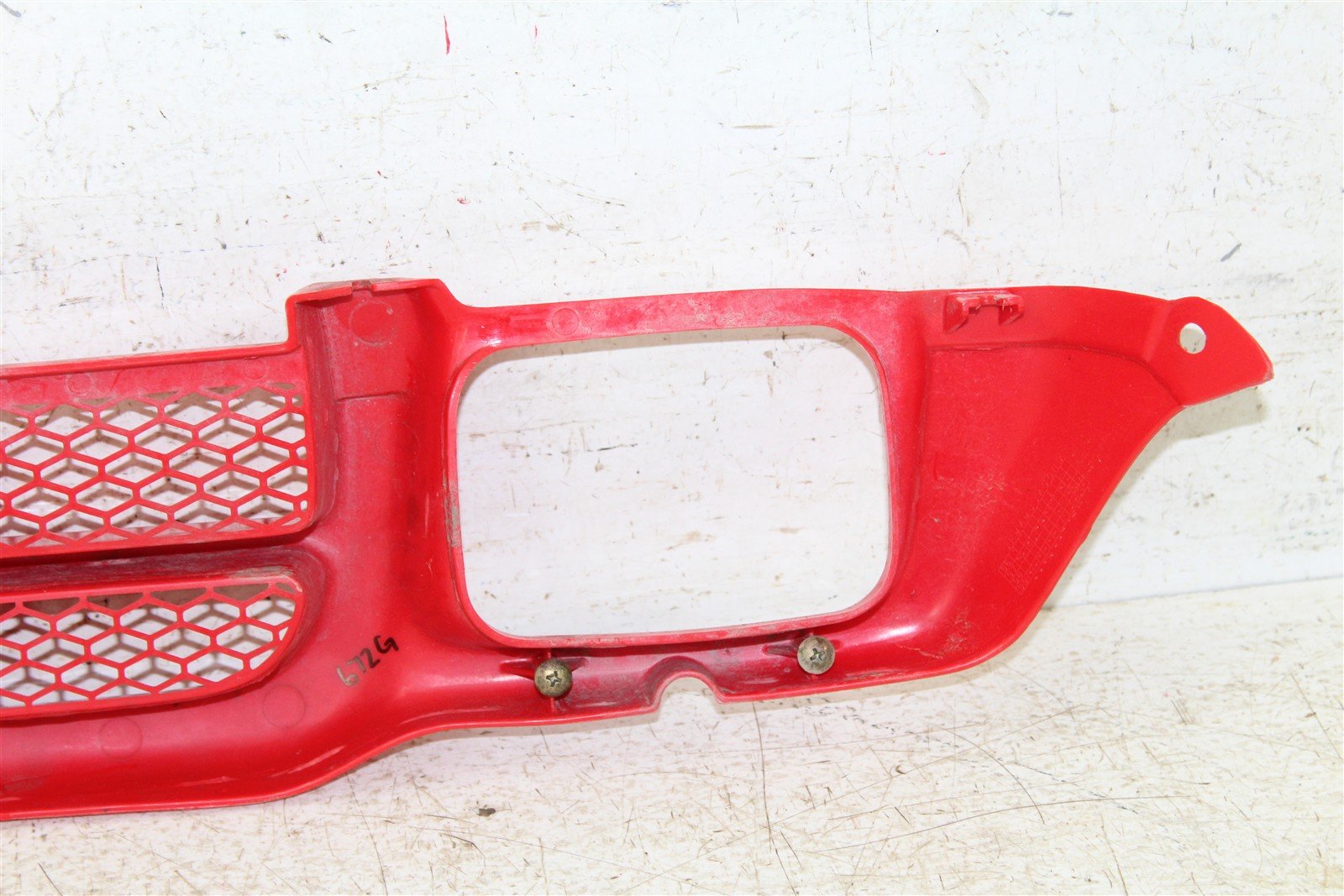 2002 Honda Recon 250 ES Front Headlight Grille Plastic 672G