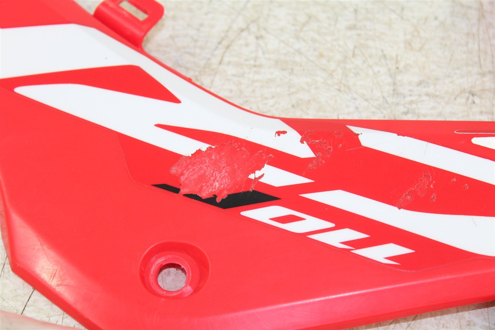 2021 Honda CRF 110F Left Plastic Gas Tank Shroud 664G