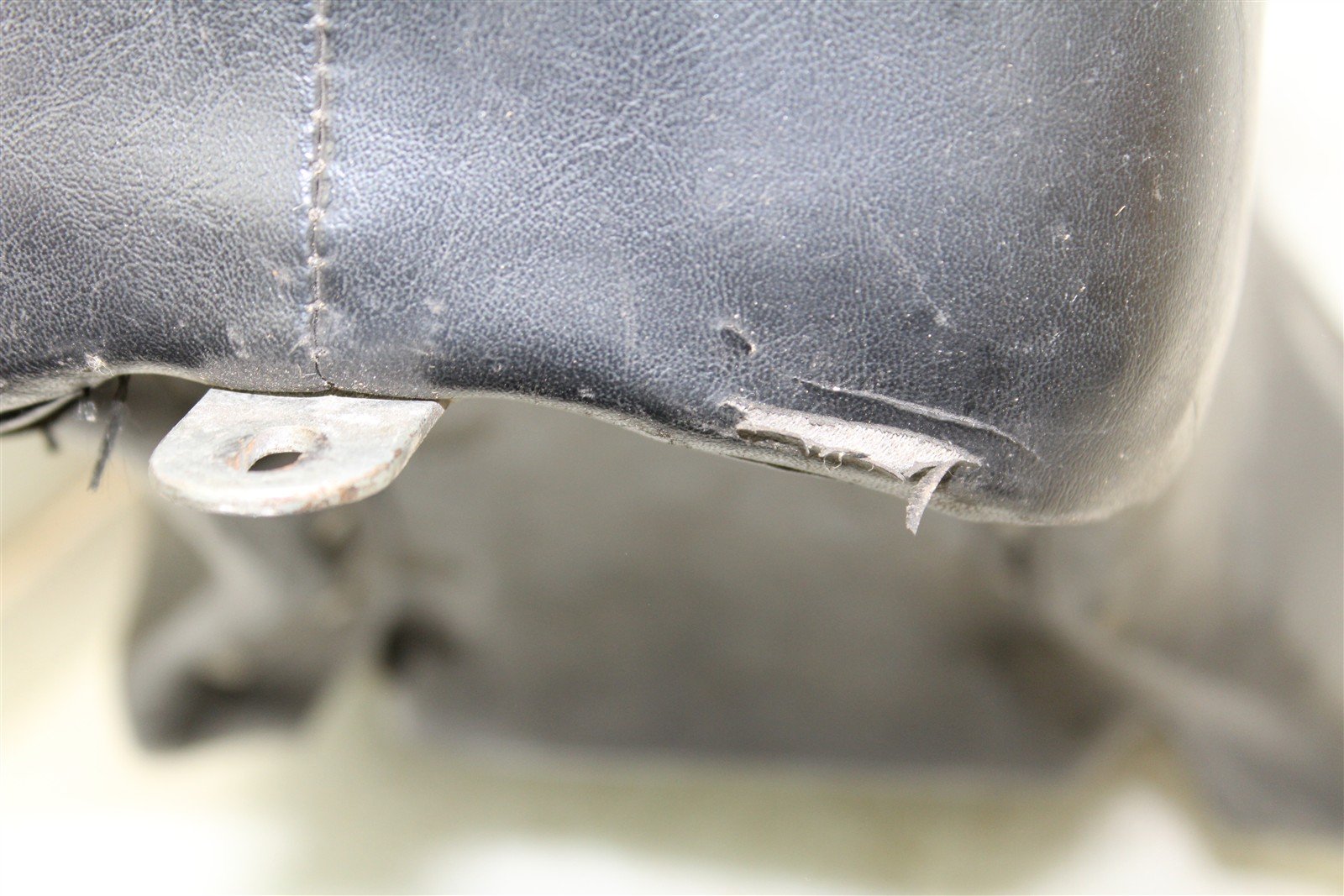 1982-2000 Harley Davidson FXR Super Glide 2 Up Travelcade Seat 659G