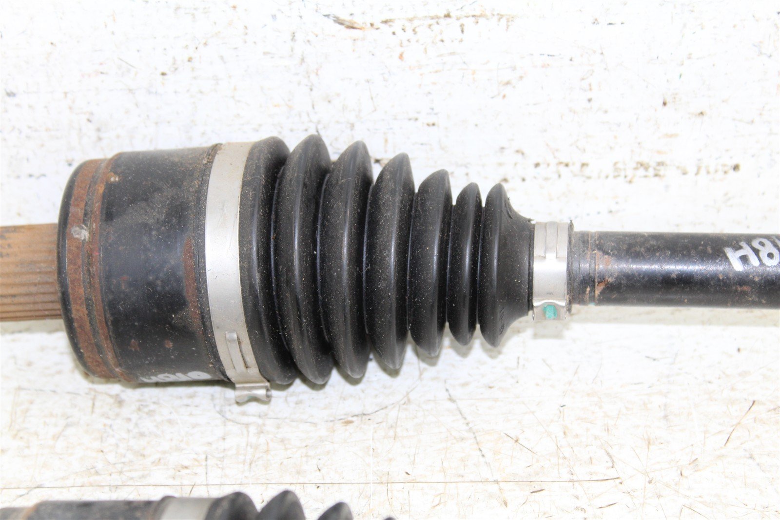 2015 Polaris Scrambler 1000 Rear CV Axles Boot Straight 018H