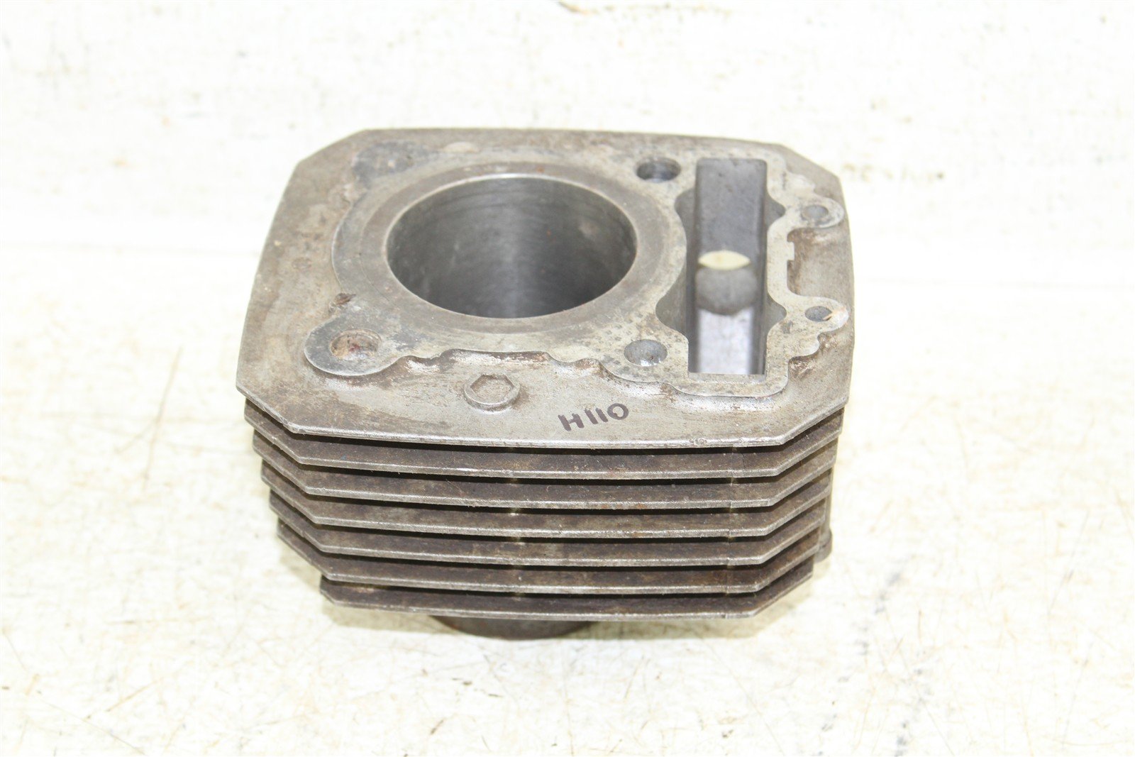 1989 Kawasaki Bayou 220 Engine Cylinder Jug 011H