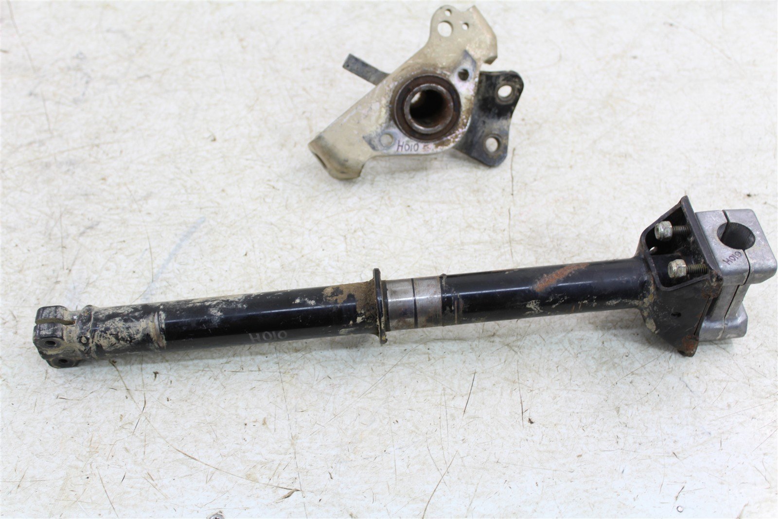 2015 Polaris Scrambler 1000 Steering Stem Shaft 010H