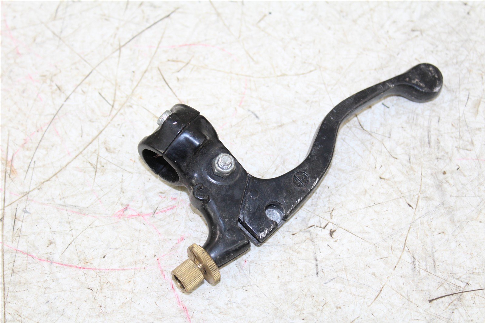 1999 Honda XR 80 100 Front Right Brake Lever w/ Perch 967G
