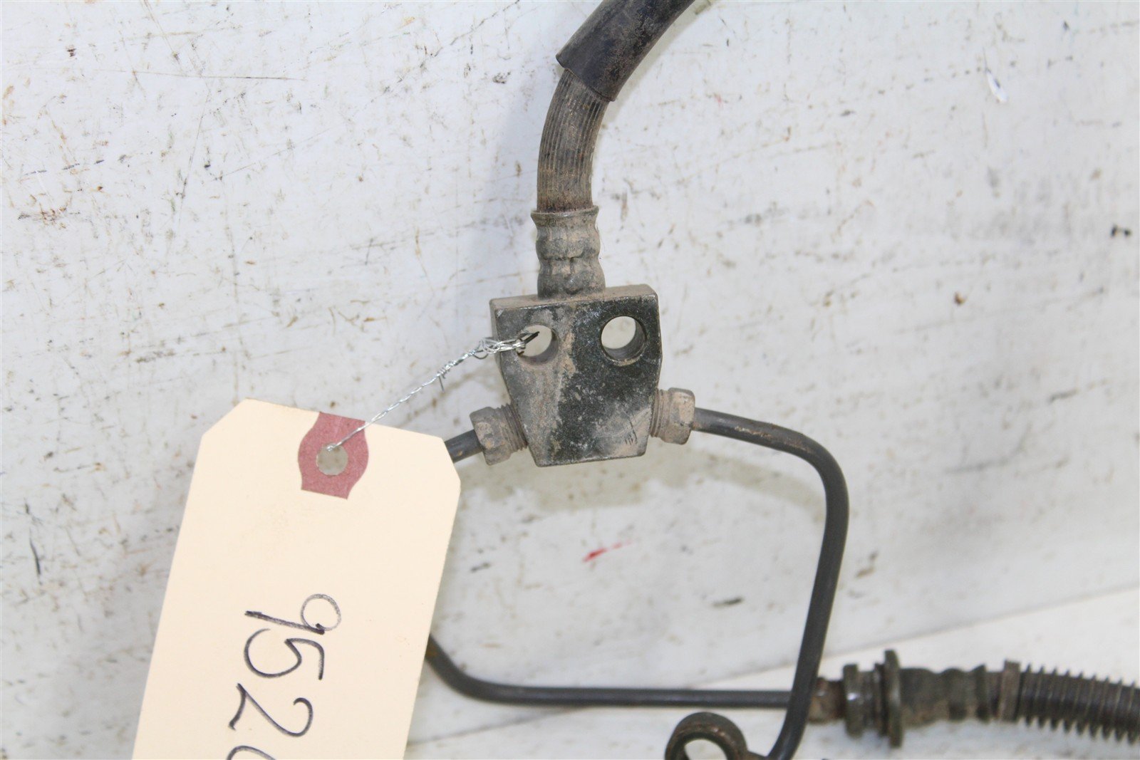2001 Yamaha Warrior 350 Front Brake Hose Line 952G