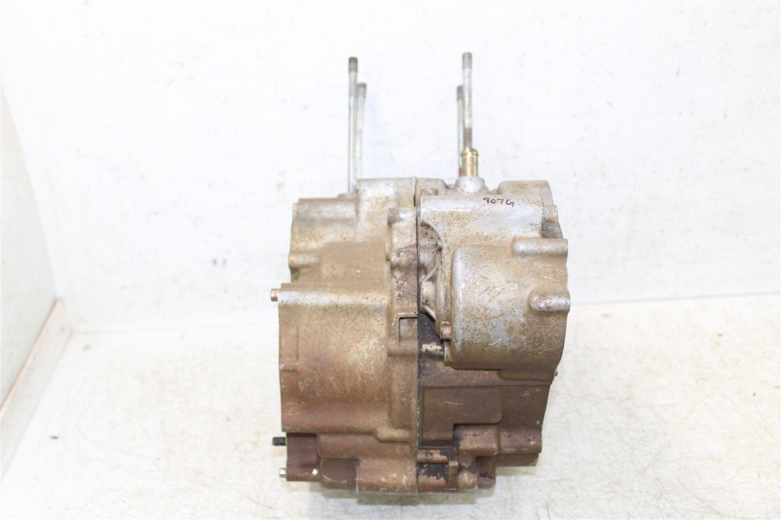 1988 Honda Fourtrax 300 4x4 Engine Cases Crankcase Left Right 907G