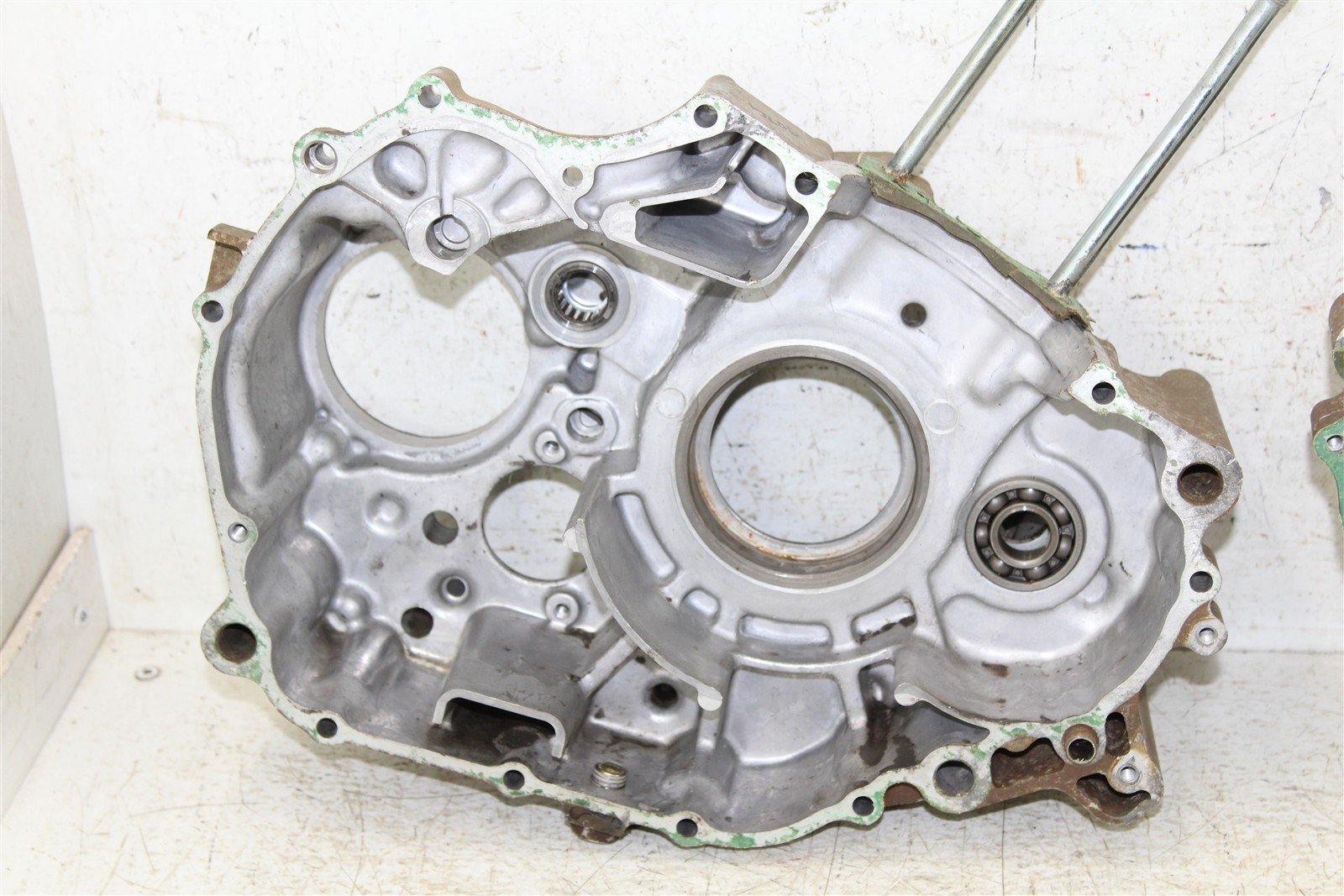 1988 Honda Fourtrax 300 4x4 Engine Cases Crankcase Left Right 907G