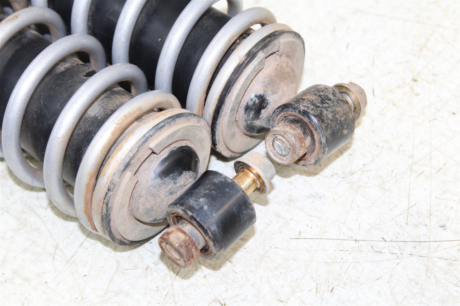 2009 Yamaha Wolverine 450 4x4 Front Shocks Spring Absorber Left Right 50126