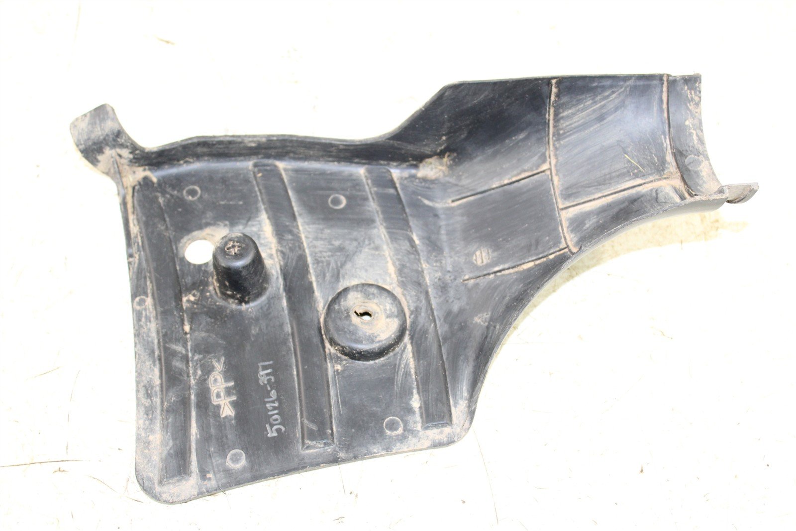 2009 Yamaha Wolverine 450 4x4 Rear Brake Master Cylinder Guard Plastic 50126