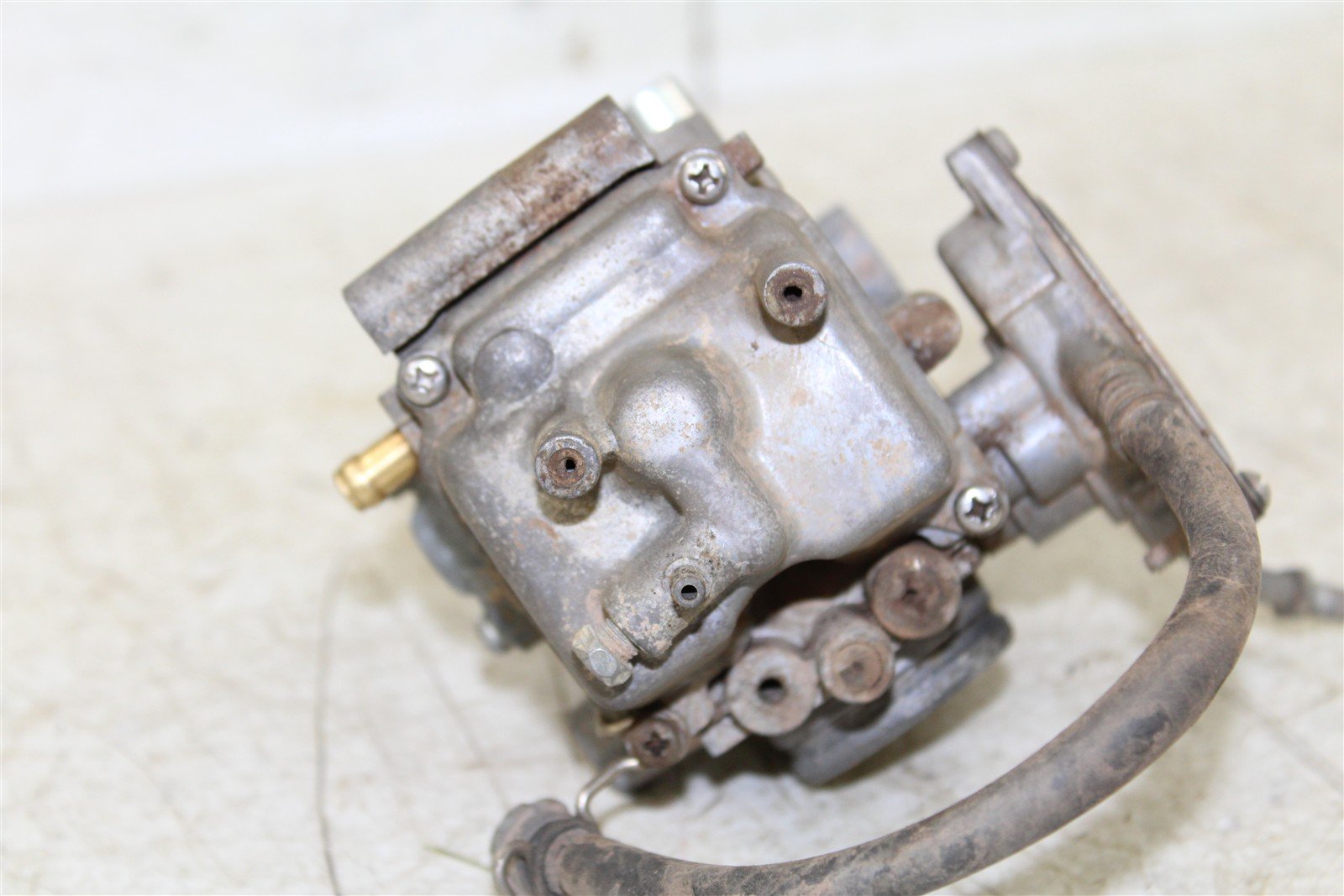 2009 Yamaha Wolverine 450 4x4 Mikuni Carburetor Carb Fuel Intake 50126
