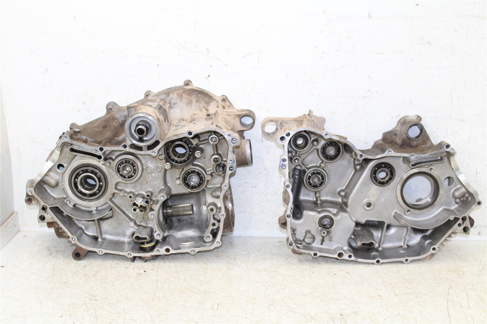2009 Yamaha Wolverine 450 4x4 Engine Cases Crankcase Left Right 50126