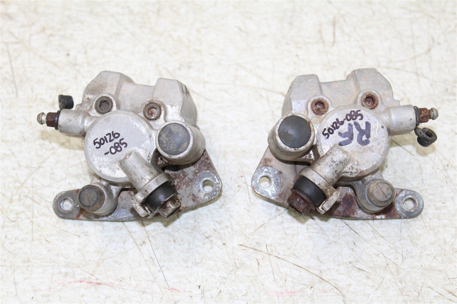 2009 Yamaha Wolverine 450 4x4 Front Brake Calipers Set Left Right 50126