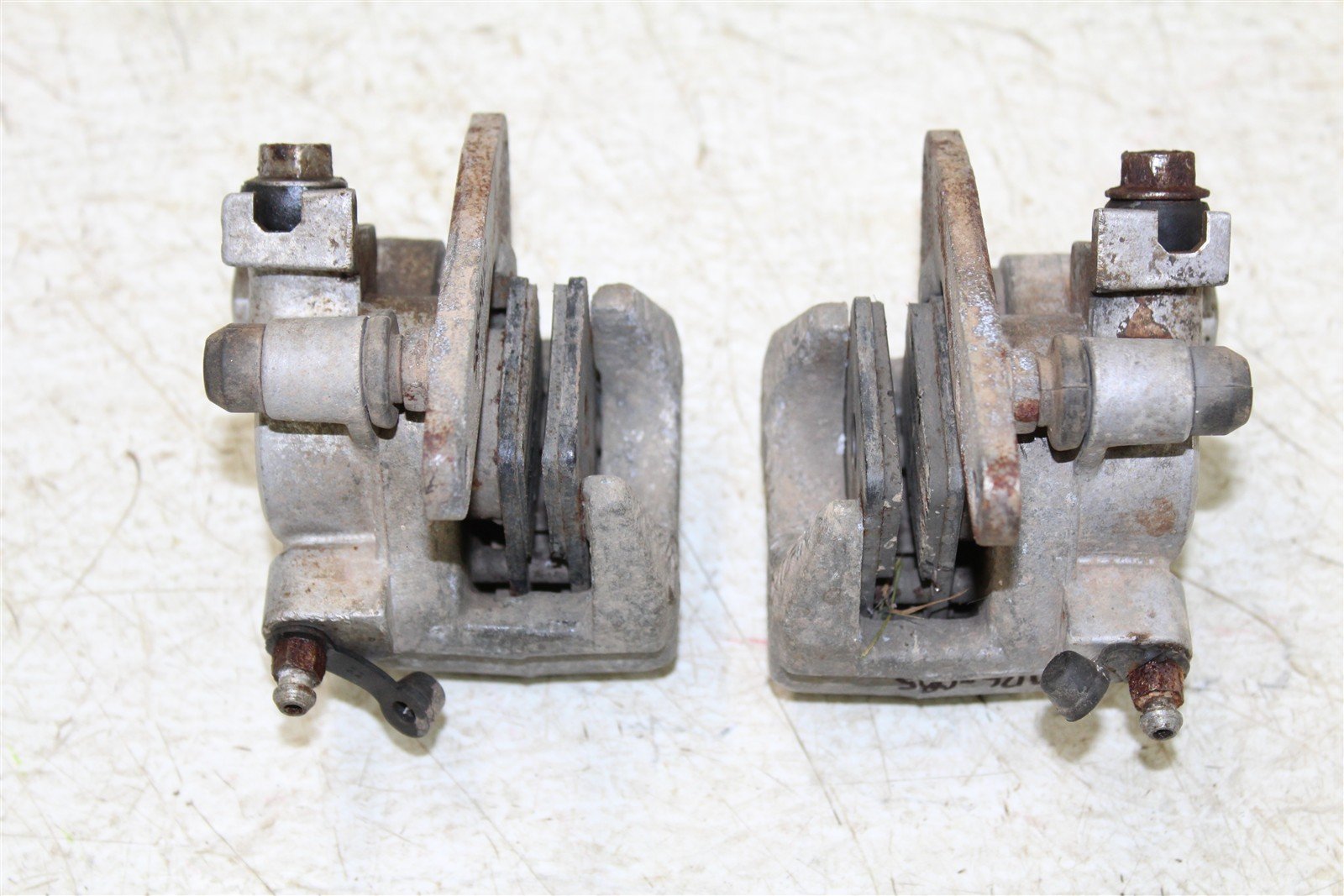 2009 Yamaha Wolverine 450 4x4 Front Brake Calipers Set Left Right 50126