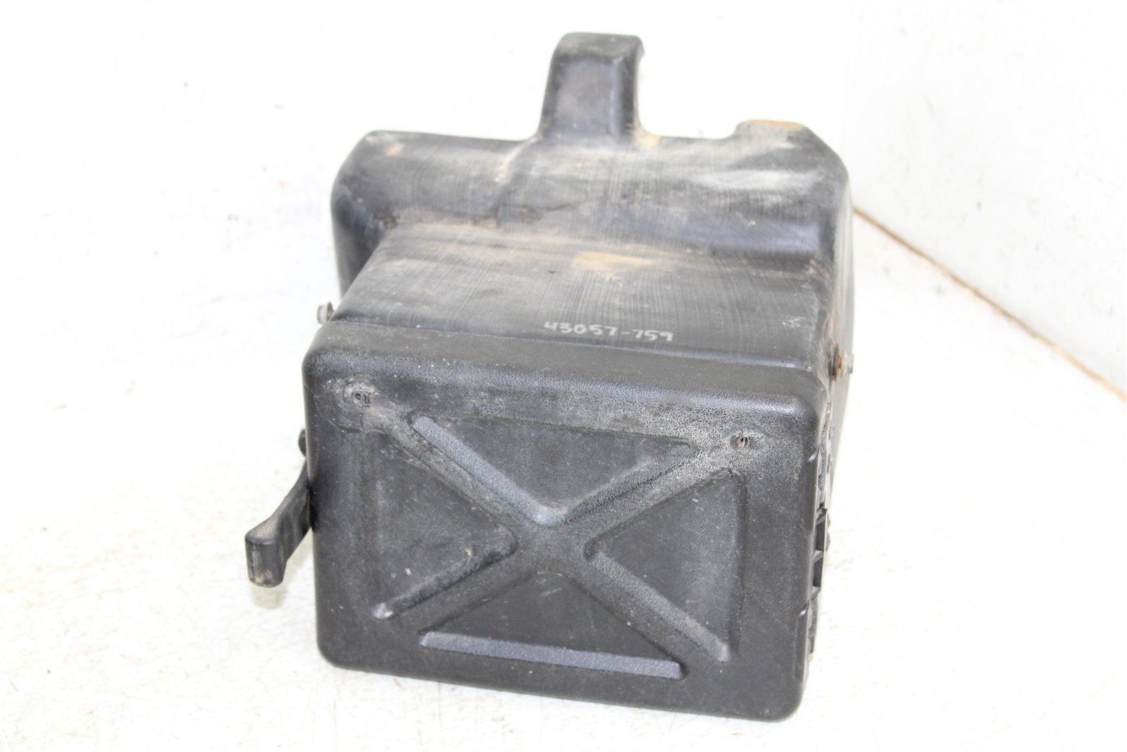 2003 Suzuki Vinson 500 4x4 Rear Storage Tool Box Container 43057