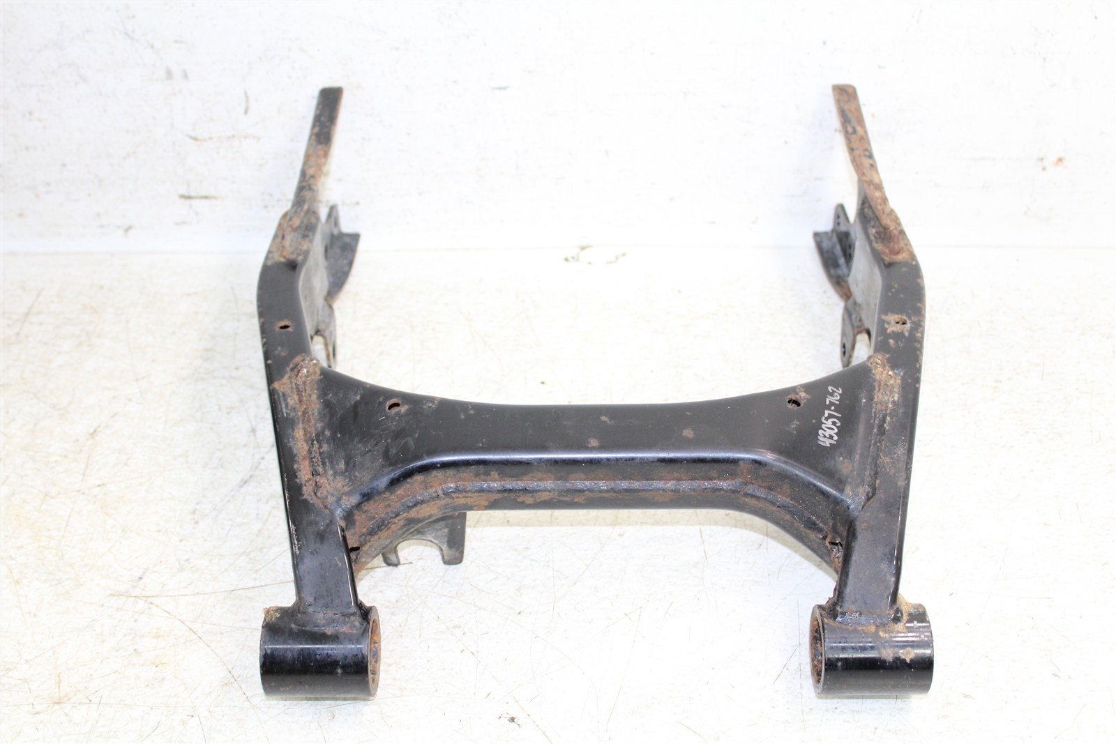 2003 Suzuki Vinson 500 4x4 Swing Arm 43057