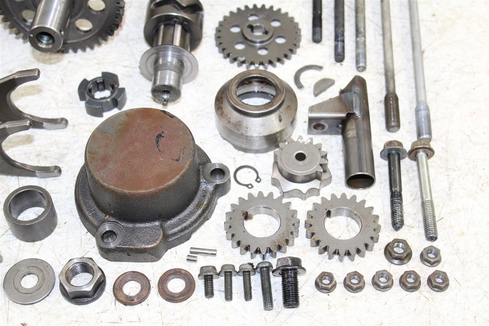 2003 Suzuki Vinson 500 4x4 LTA Transmission Gear Box Case 43057