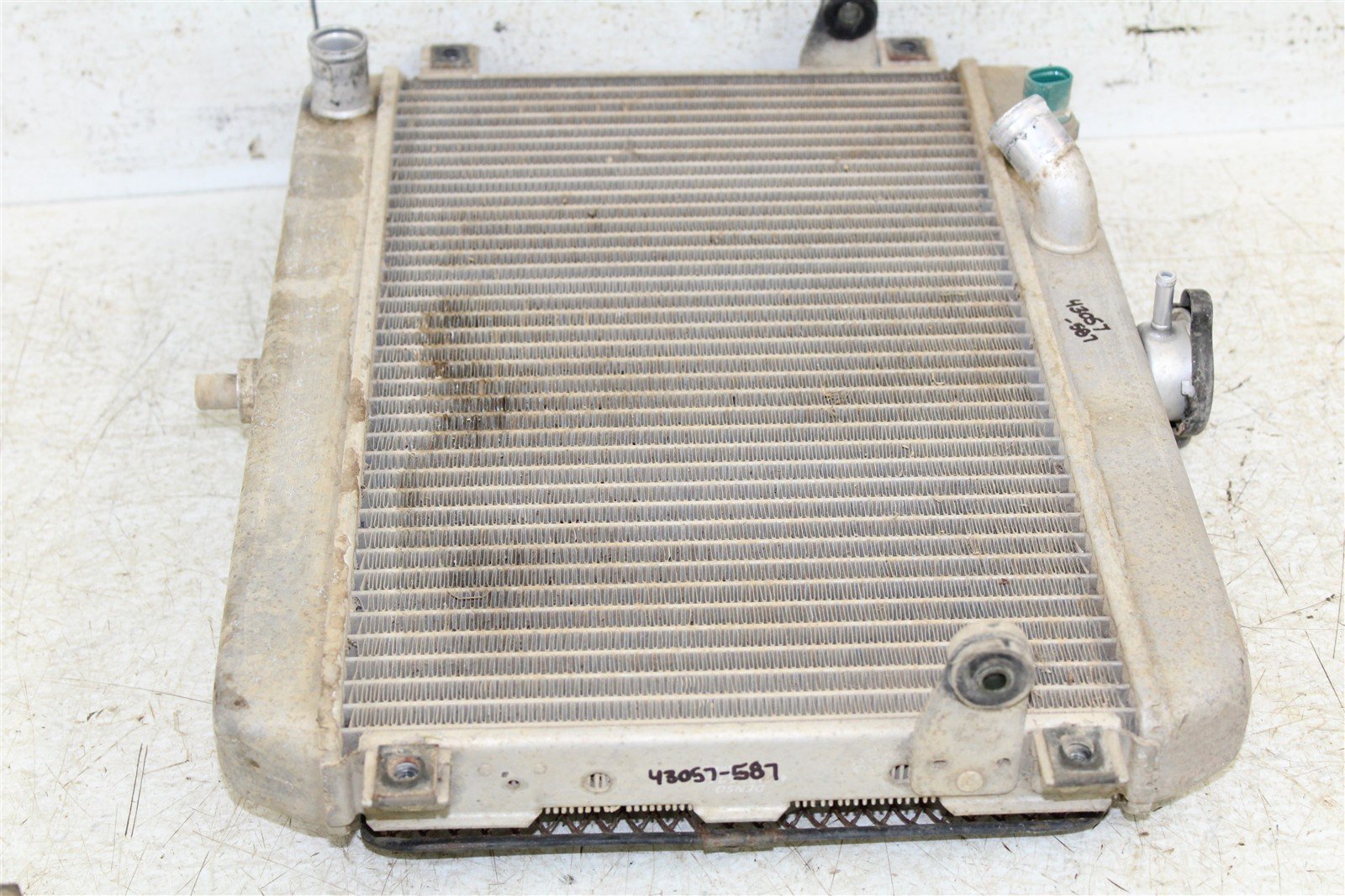 2003 Suzuki Vinson 500 4x4 Radiator w/ Coolant Hoses 43057