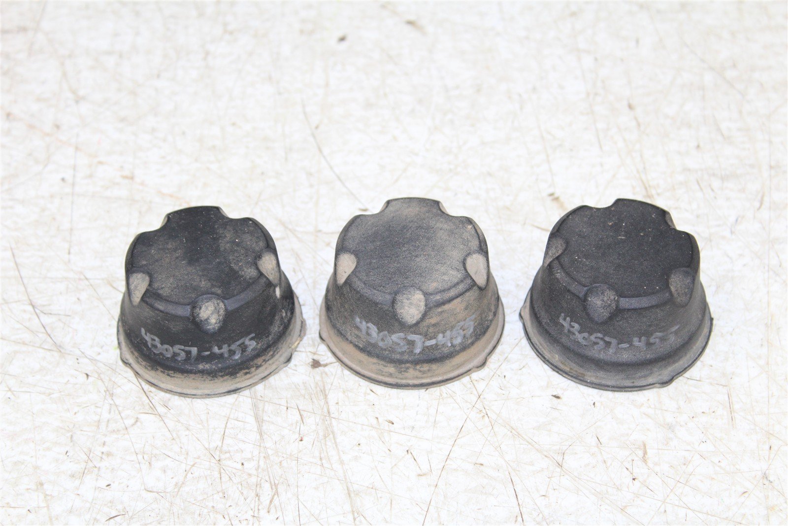 2003 Suzuki Vinson 500 4x4 Hub Caps Front Rear 43057