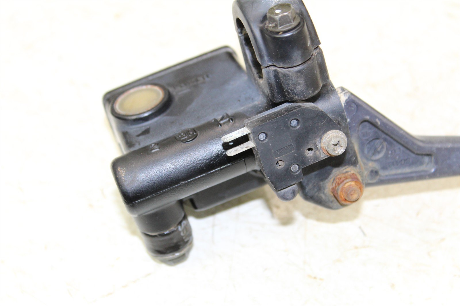 2003 Suzuki Vinson 500 4x4 Front Brake Master Cylinder Lever 43057