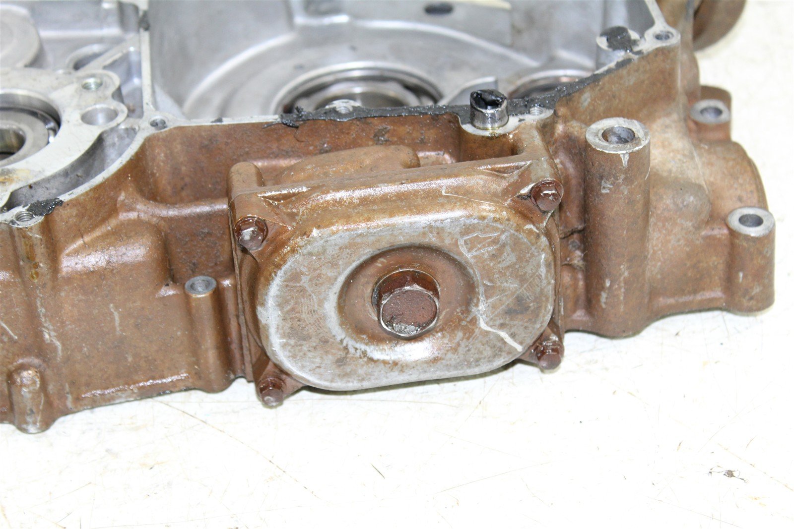 2003 Suzuki Vinson 500 4x4 Right Engine Crankcase w/ Inner Clutch Cover 43057