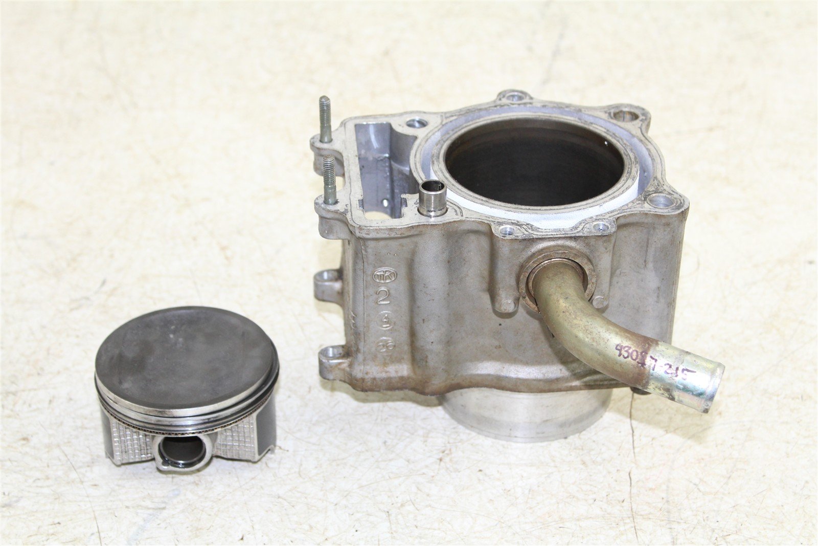 2003 Suzuki Vinson 500 4x4 Engine Cylinder Jug w/ Piston 43057