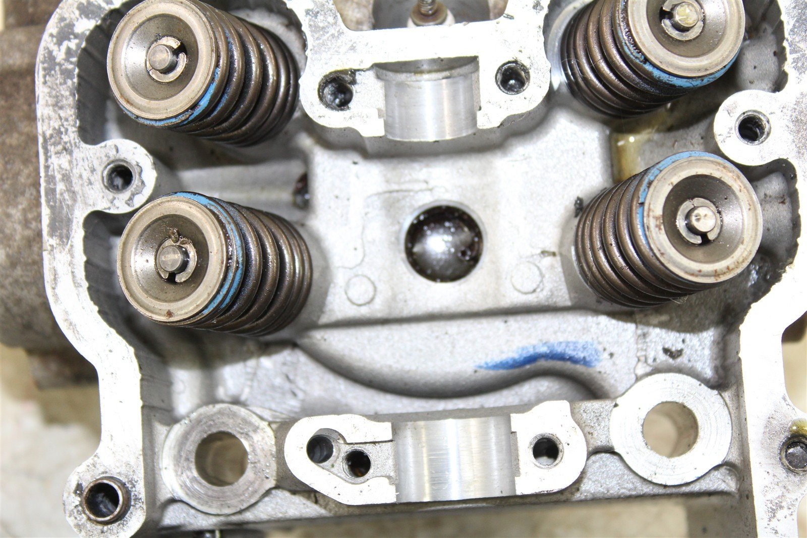 2003 Suzuki Vinson 500 4x4 Cylinder Head Valve Cover Rocker Arms 43057