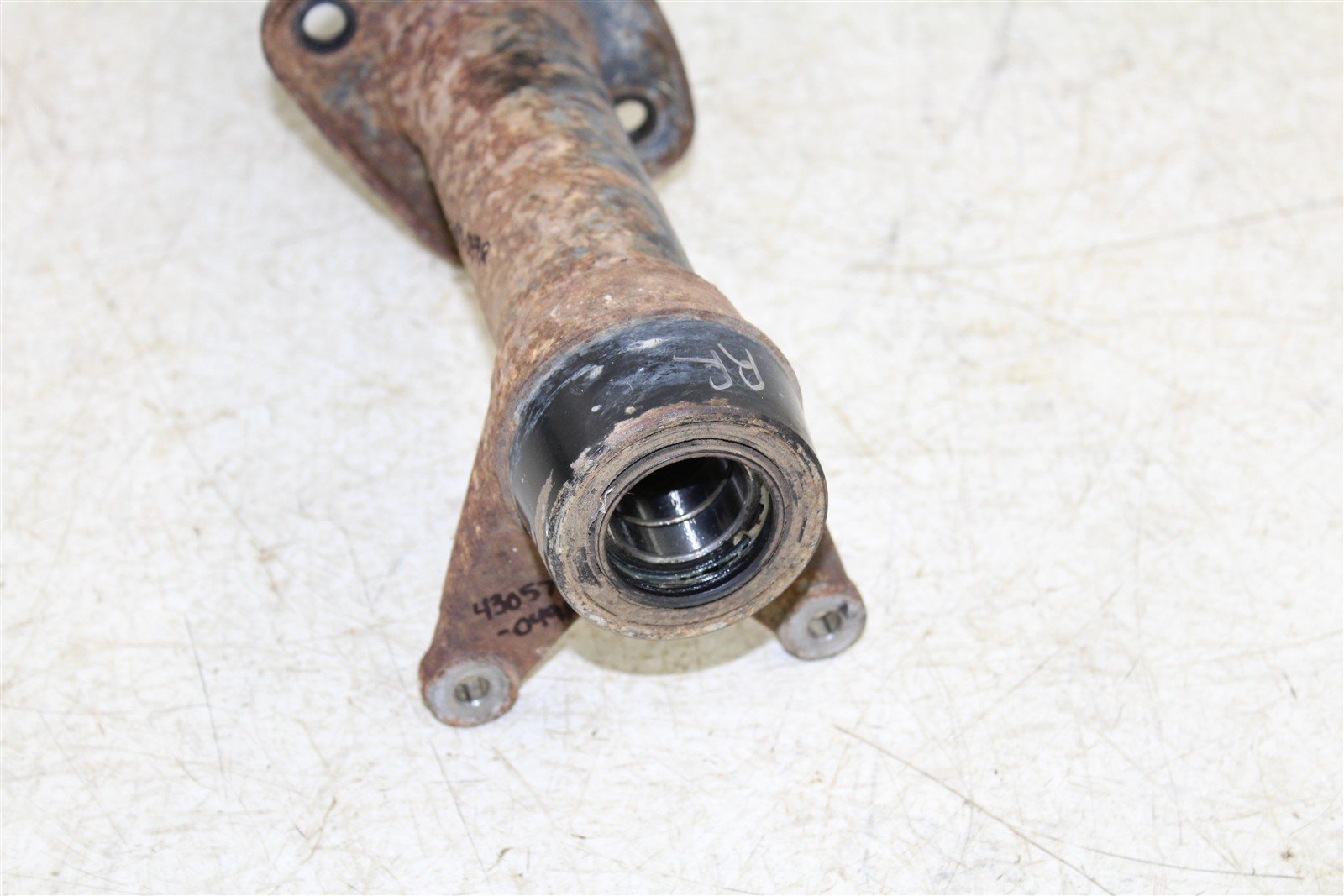 2003 Suzuki Vinson 500 4x4 Rear Right Axle Carrier Housing Bearing 43057