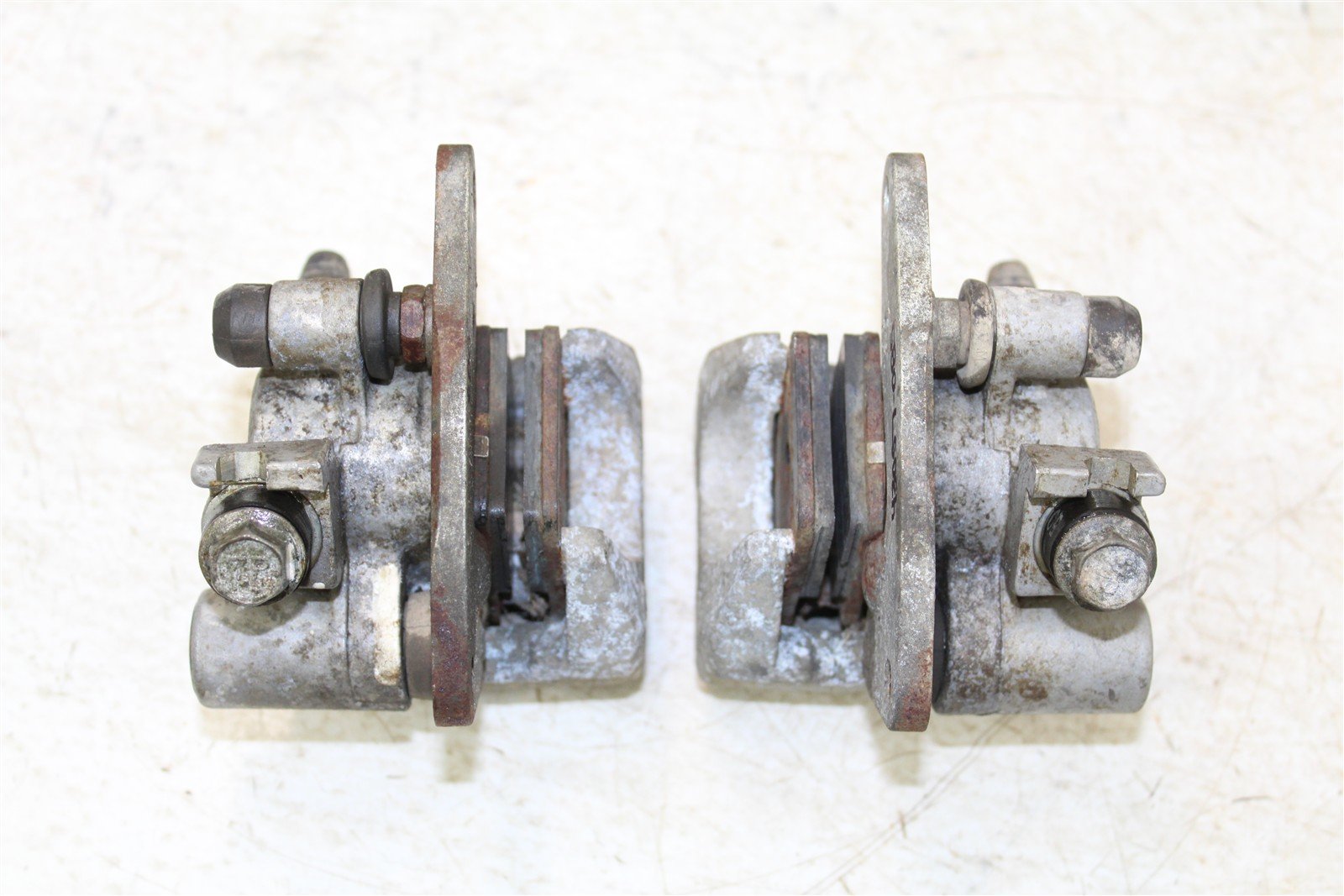 2003 Suzuki Vinson 500 4x4 Front Brake Calipers Set Left Right 43057