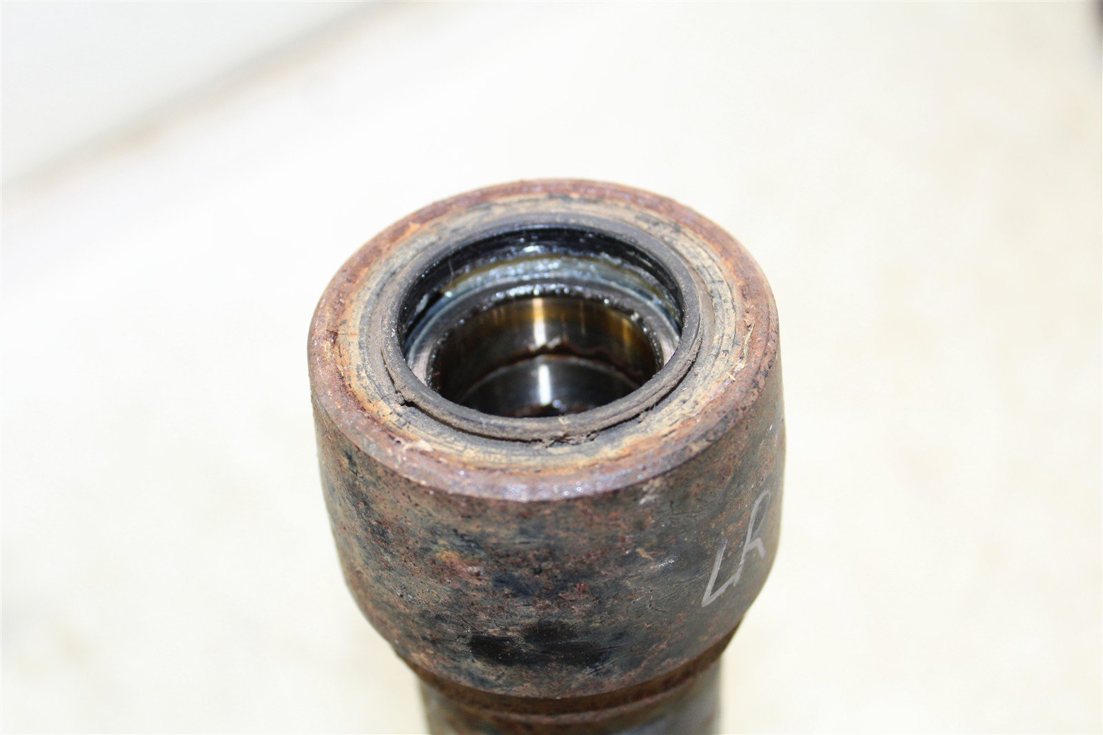 2003 Suzuki Vinson 500 4x4 Rear Left Axle Carrier Housing Bearing 43057