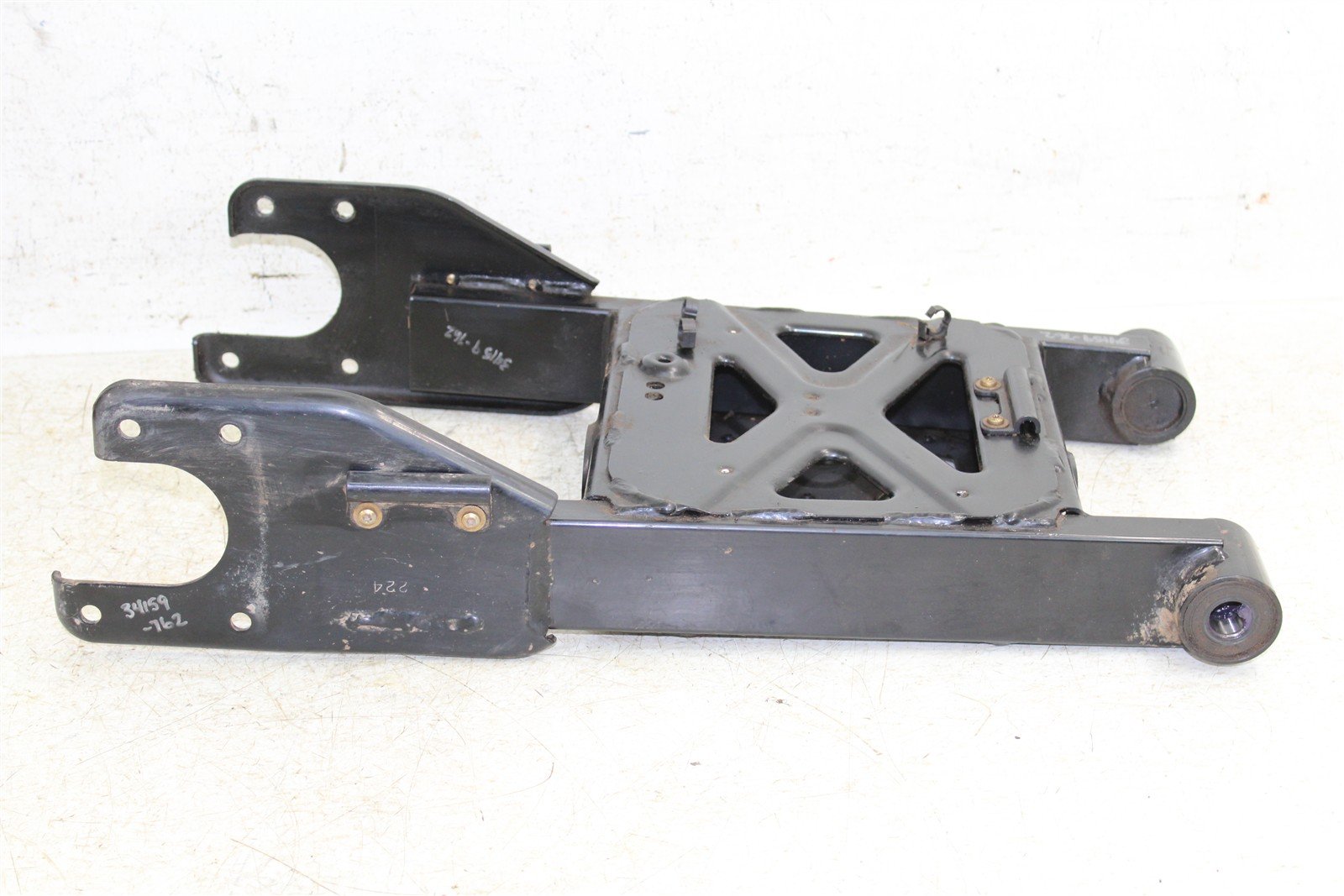 2004 Polaris ATP 330 4x4 Swing Arm 34159