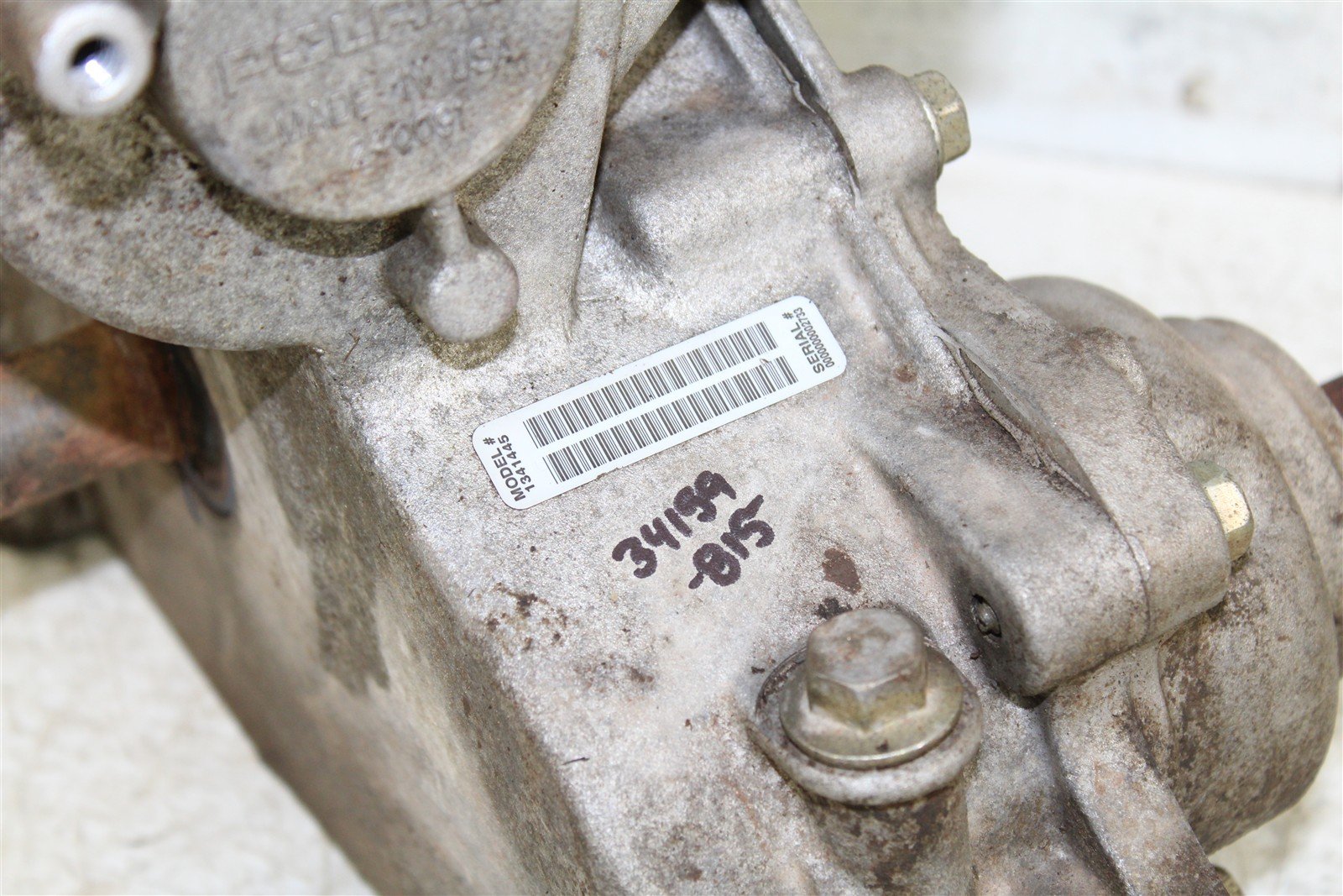 2004 Polaris ATP 330 4x4 Transmission Gear Box Case 34159