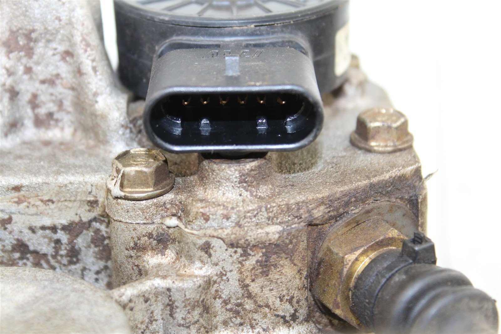 2004 Polaris ATP 330 4x4 Transmission Gear Box Case 34159