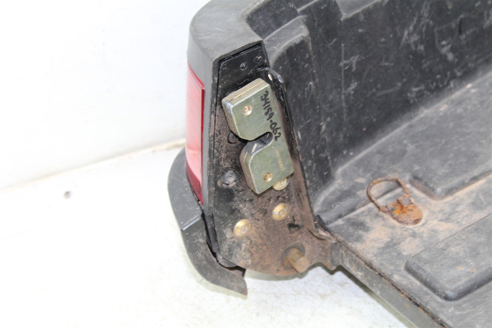 2004 Polaris ATP 330 4x4 Box Bed Rear Dump Body Taillights Frame 34159