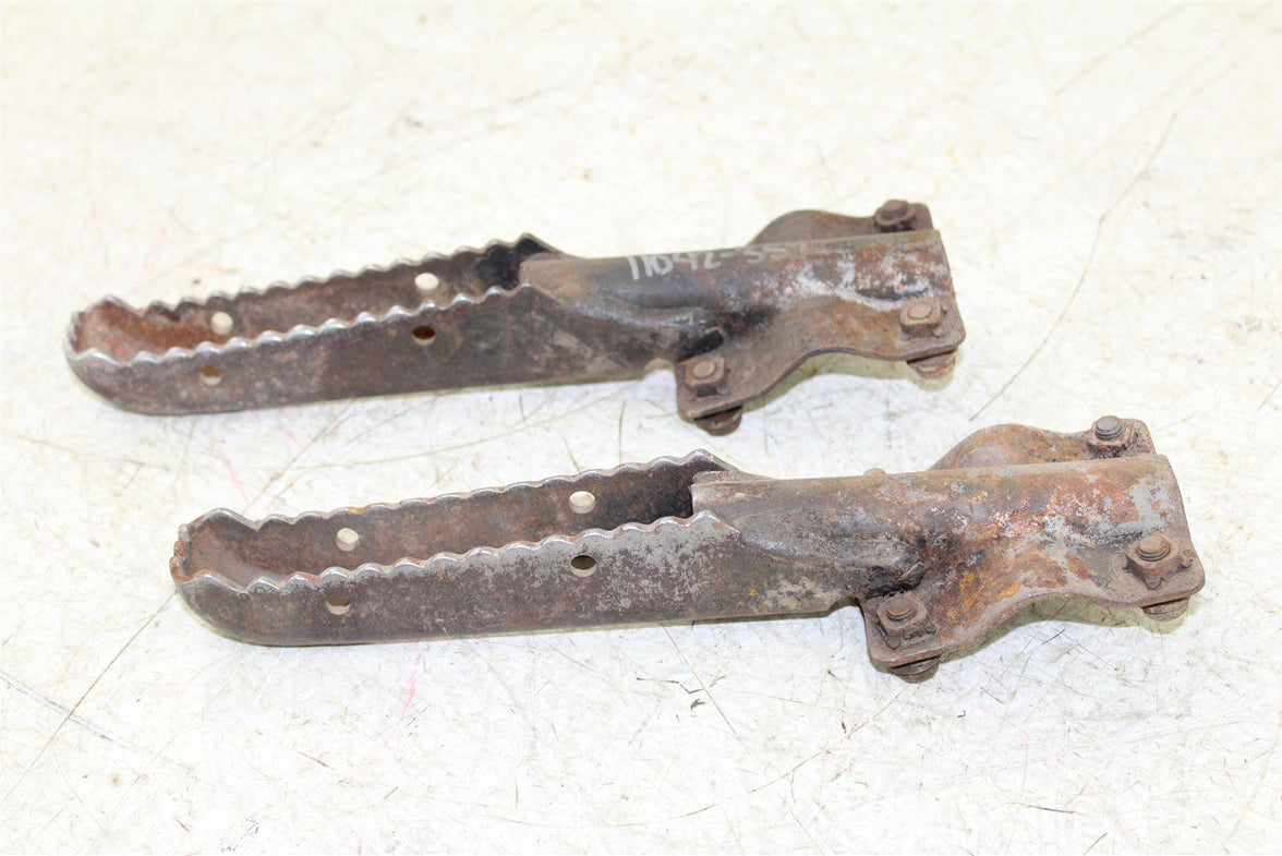 1986 Honda TRX 200 SX Foot Pegs Rests Set Left Right 11042