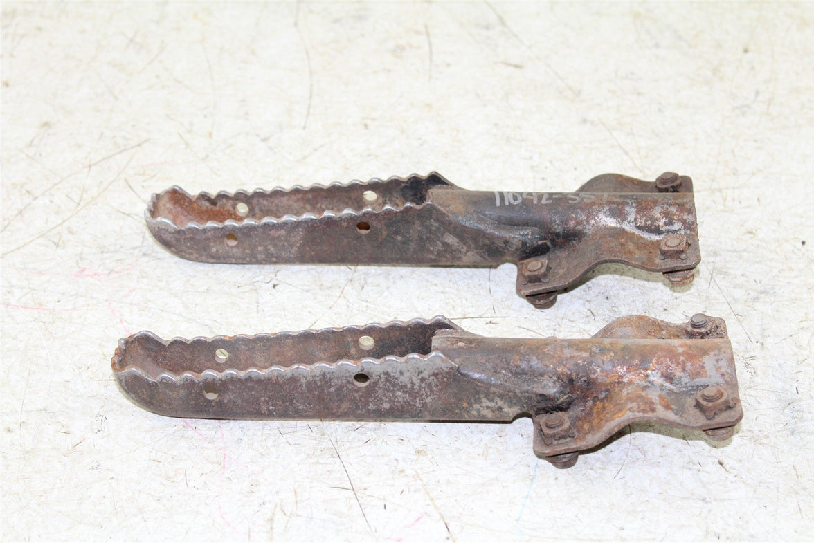 1986 Honda TRX 200 SX Foot Pegs Rests Set Left Right 11042