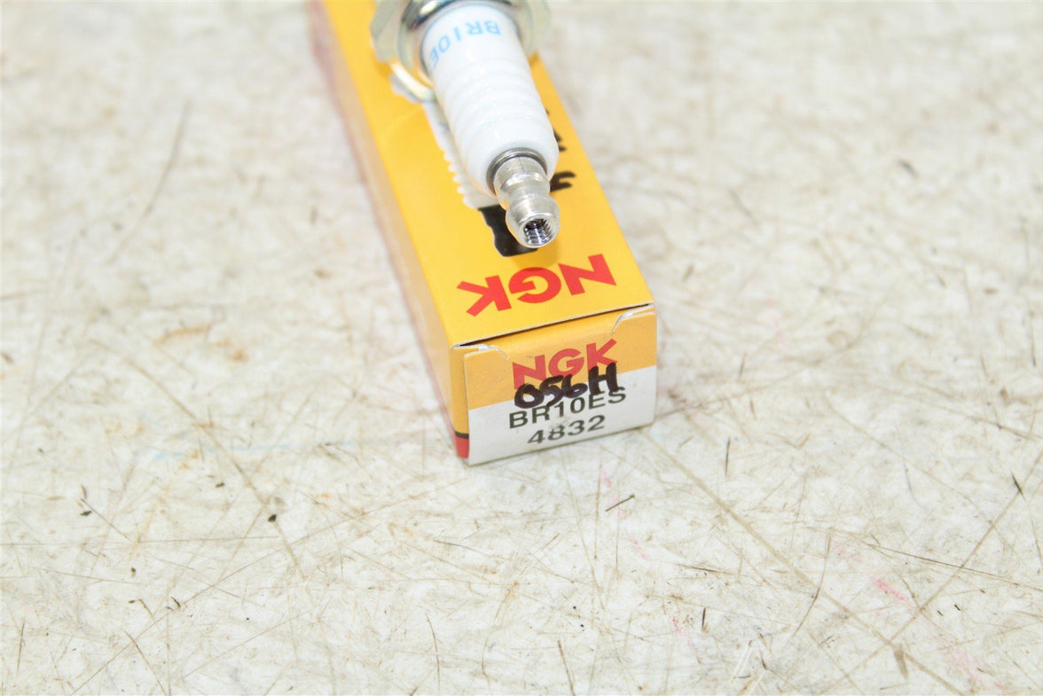 NGK BR10ES Spark Plug NEW 056H