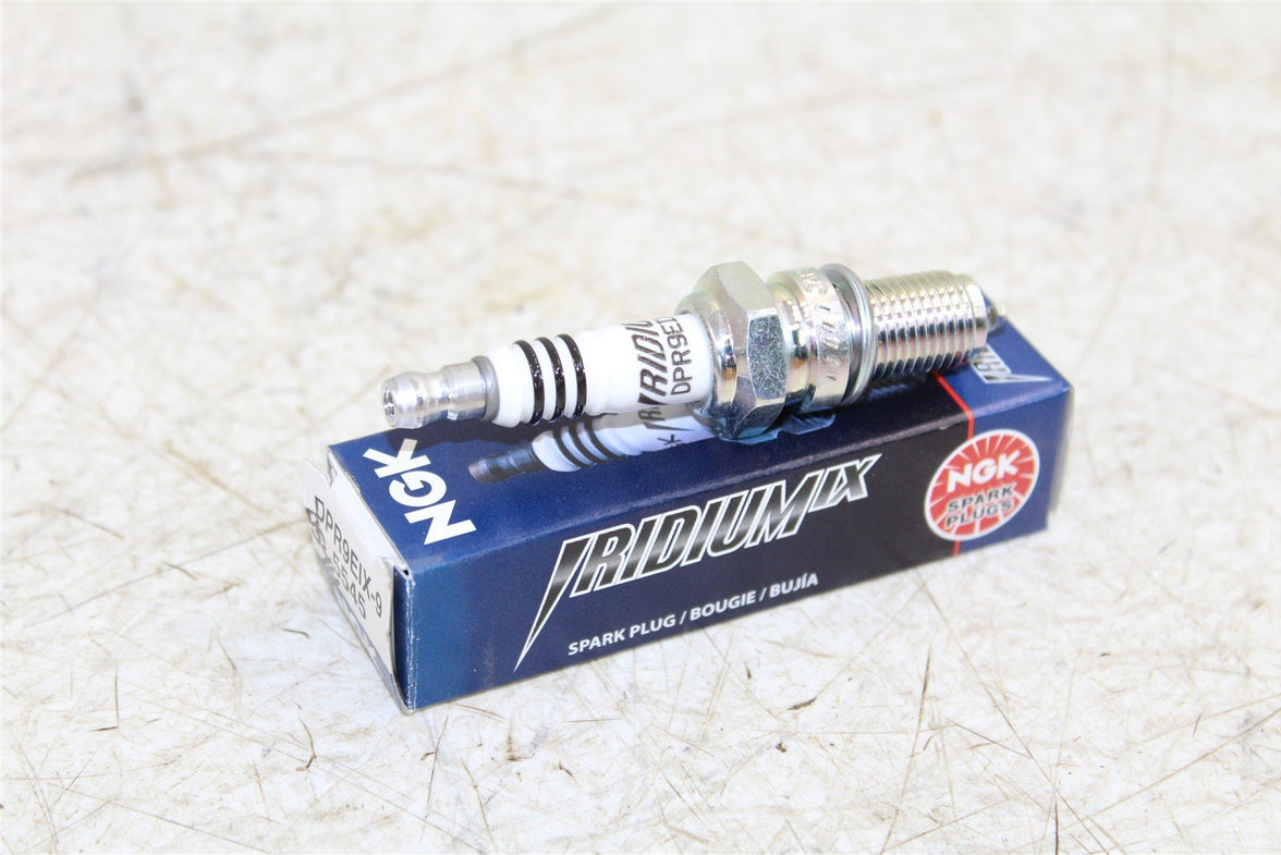 NGK Iridium IX Spark Plug DPR9EIX-9 NEW 054H