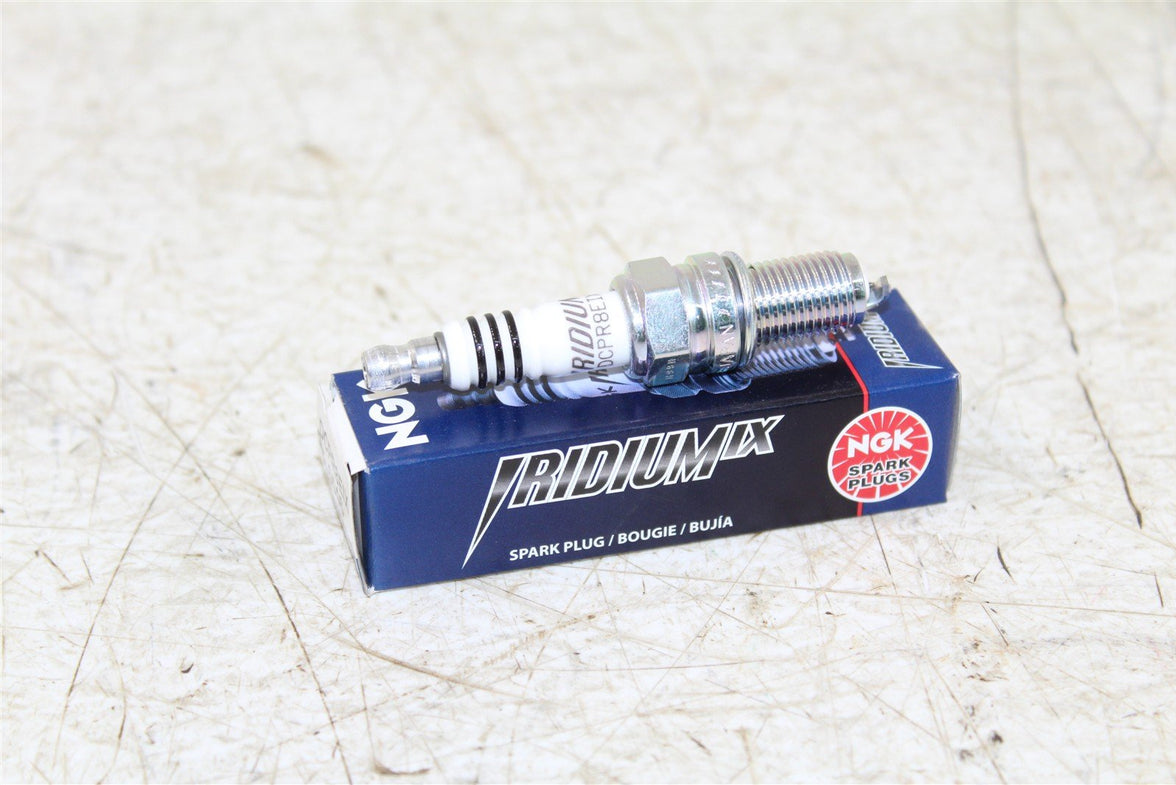 NGK Iridium IX Spark Plug DCPR8EIX NEW 049H