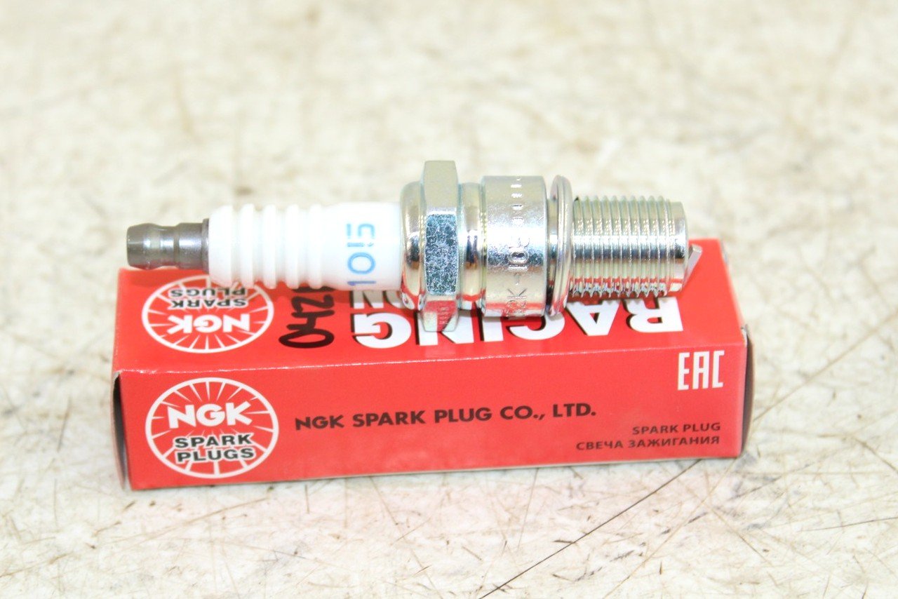 NGK Racing Competition Spark Plug R6252K-105 NEW 042H