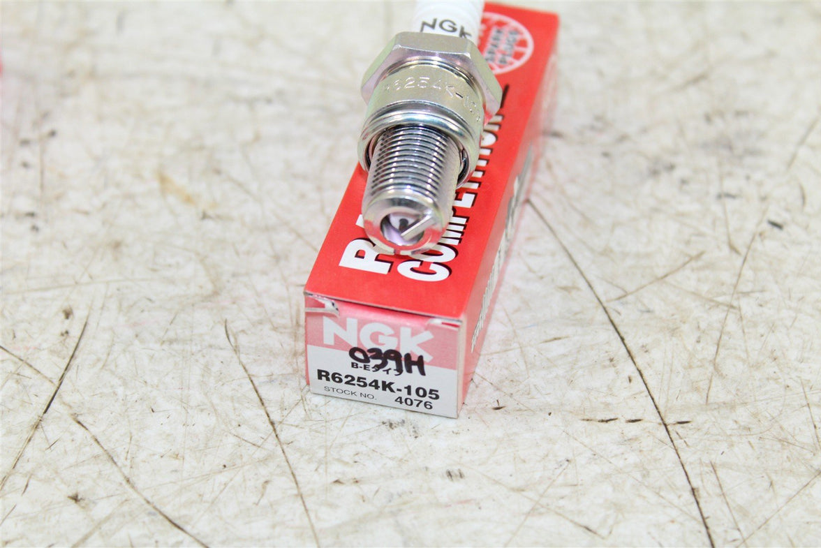 NGK Racing Competition Spark Plug R6254K-105 NEW 039H