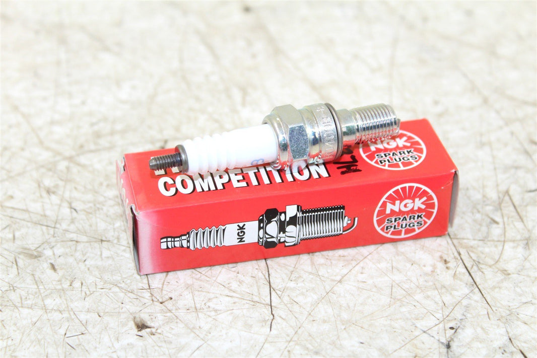 NGK Racing Competition Spark Plug R0409B-8 NEW 037H