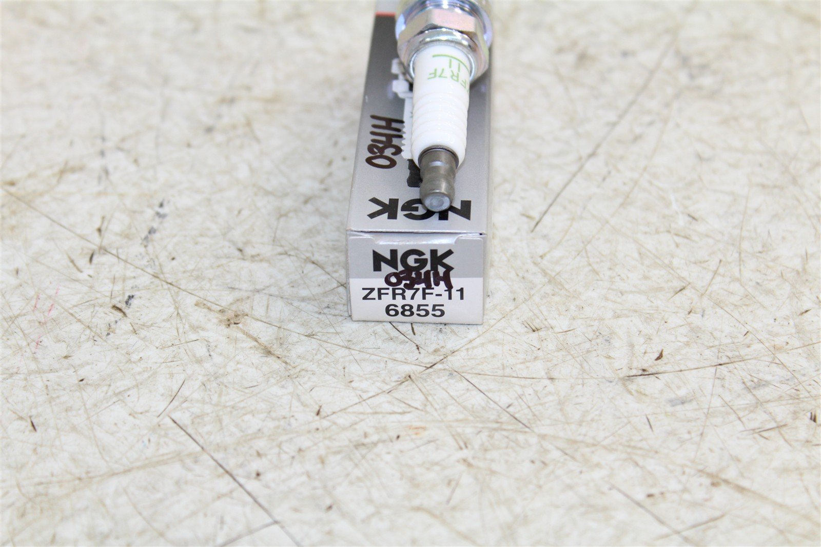 NGK V-Power Spark Plug ZFR7F-11 6855 Fits 2008-2009 Honda TRX 700XX NEW 034H