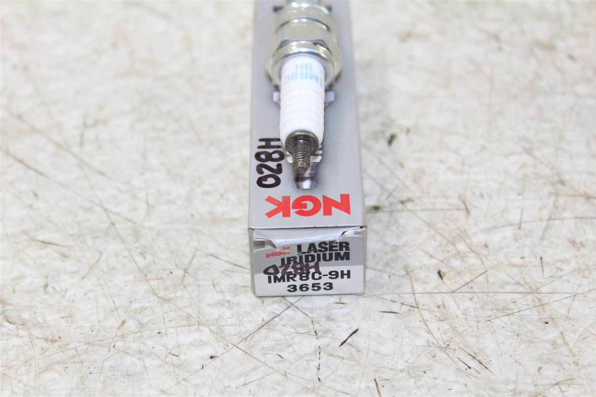 NGK Laser Iridium Spark Plug Part IMR8C-9H Honda CRF 250R 250X NEW 028H