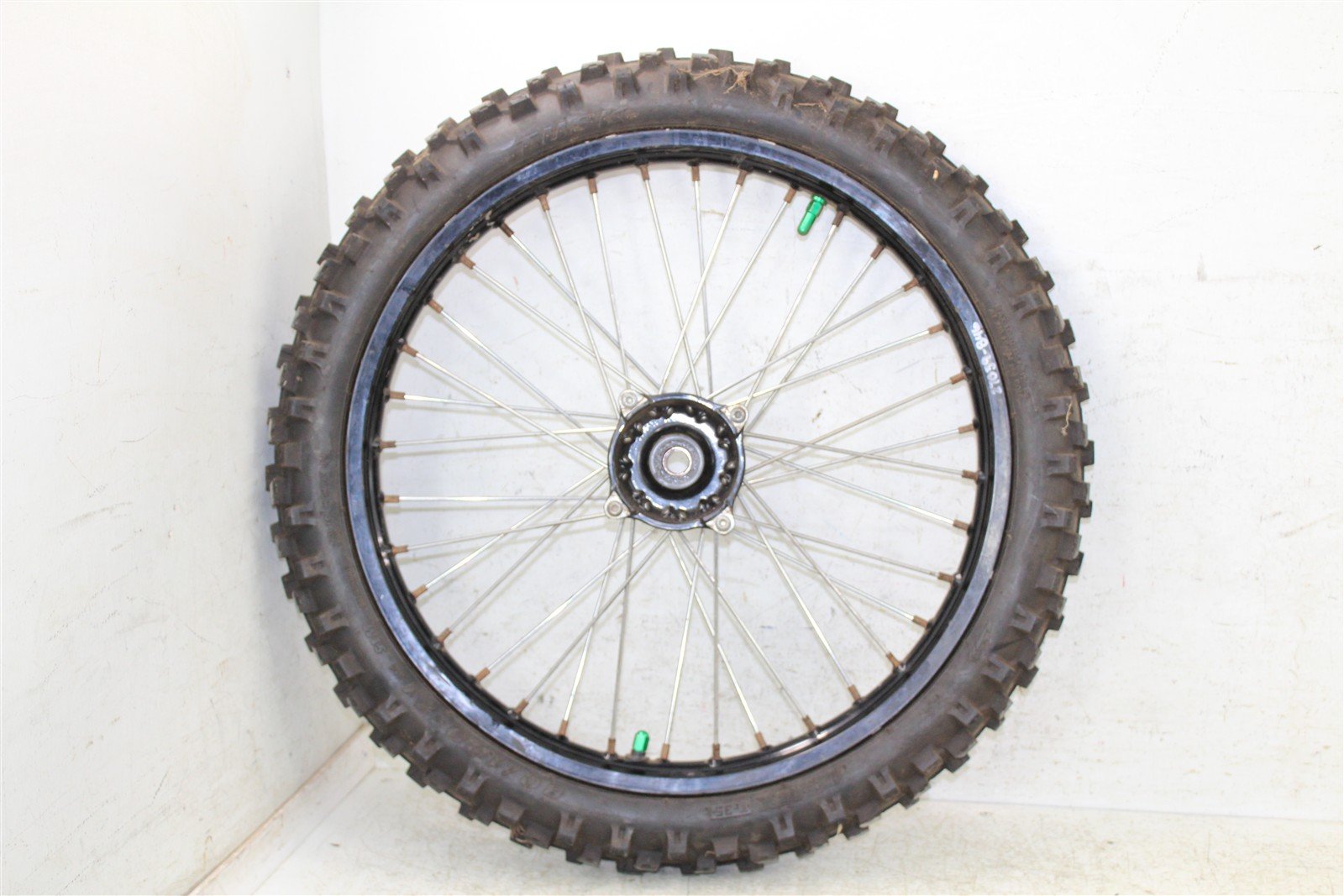 2009 Kawasaki KX 250F Front Wheel Rim Hub 27039