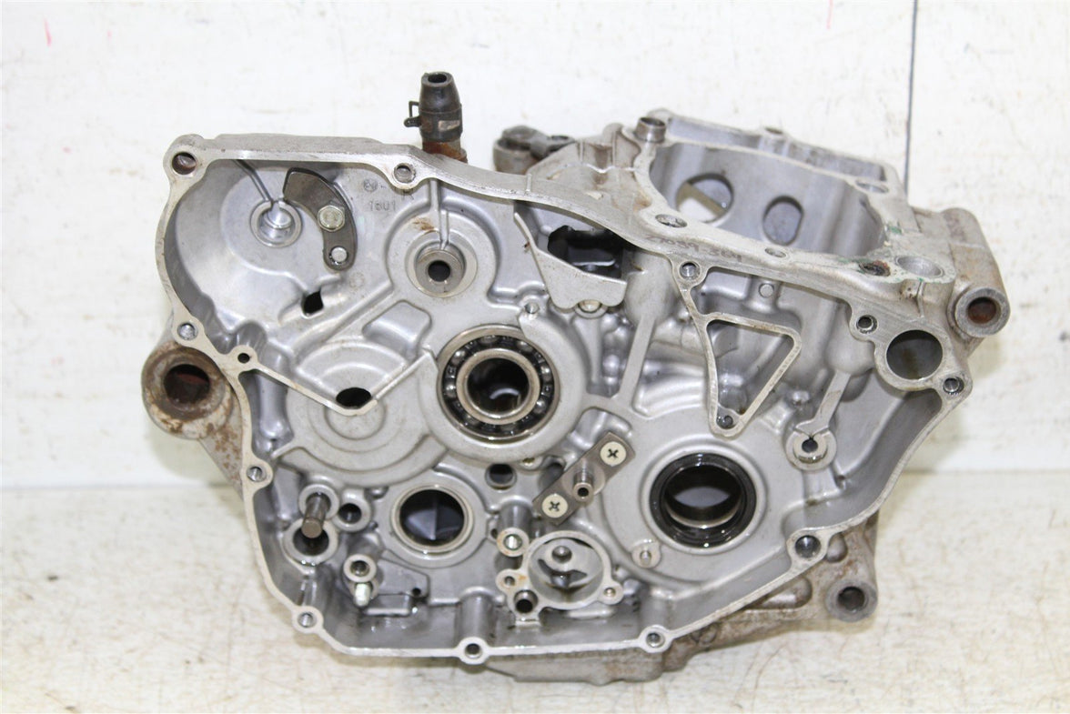 2009 Kawasaki KX 250F Engine Cases Crankcase Motor Left Right 27039